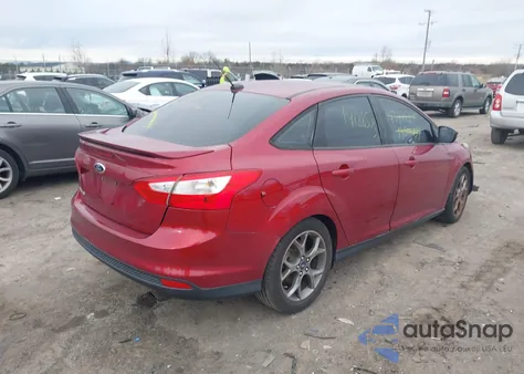2014 Ford Focus Se z USA, uszkodzony, nr VIN 1FADP3F24EL214797
